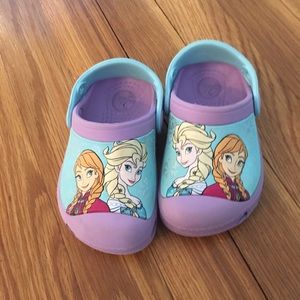 Frozen Crocs